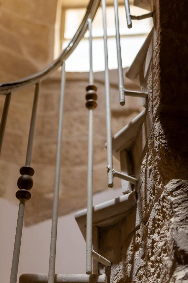 Palazzo Della Contessa - Suites & Breakfast Lecce Exterior photo